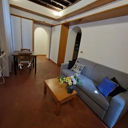 Apartment Simple Life In Rome