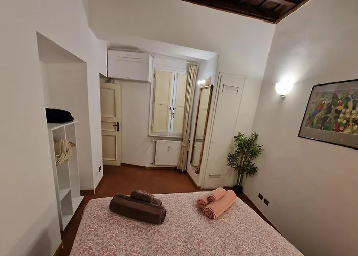 Apartment Simple Life In Rom